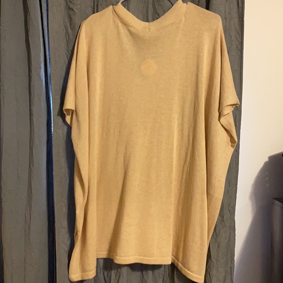 NWT Oddy beige colored sweater - Picture 5 of 5